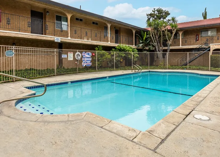 property for rent #1