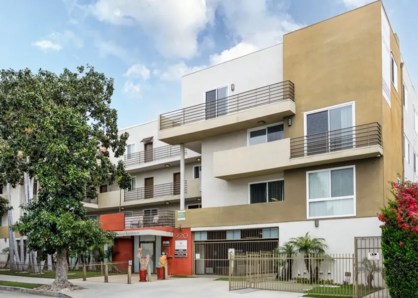 property for rent #1