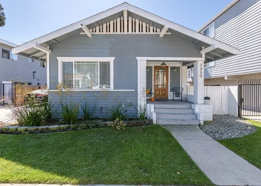 property for rent #1