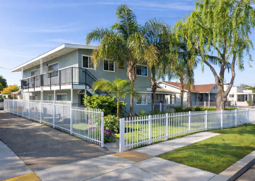 property for rent #1