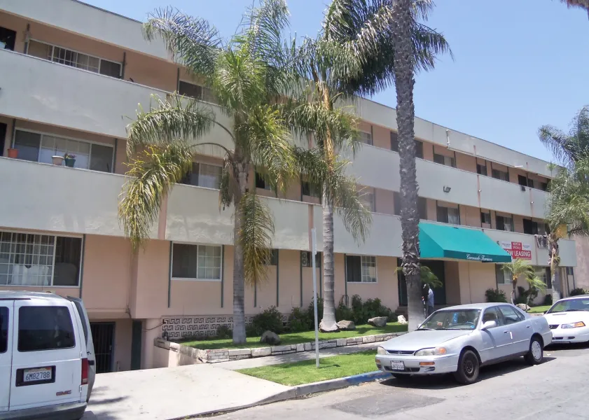 property for rent #1