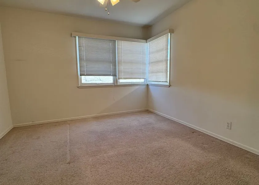 property for rent #1