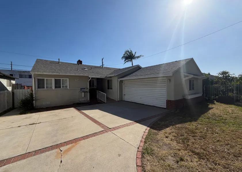 property for rent #1