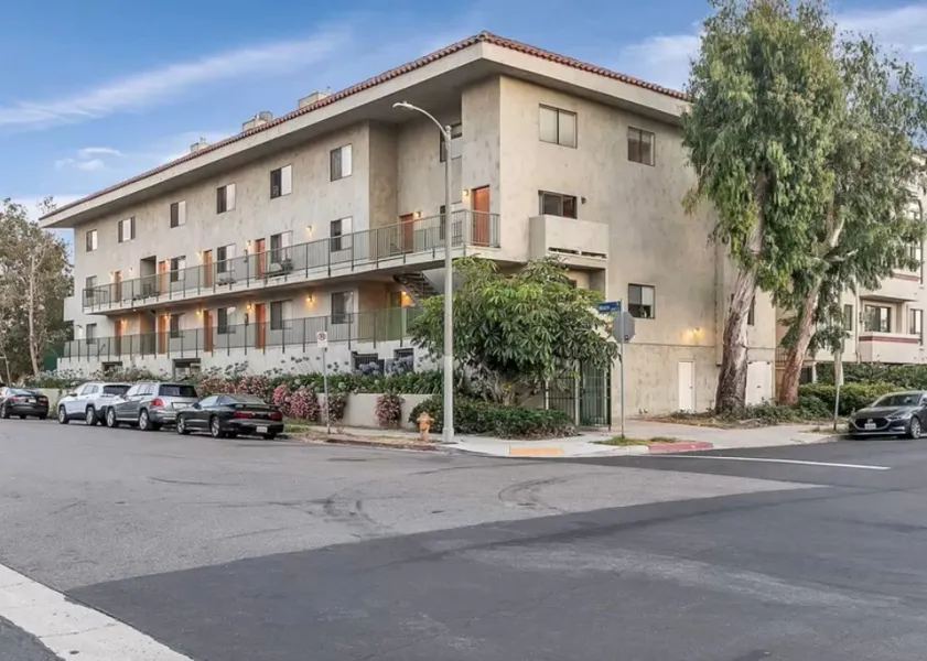 property for rent #1