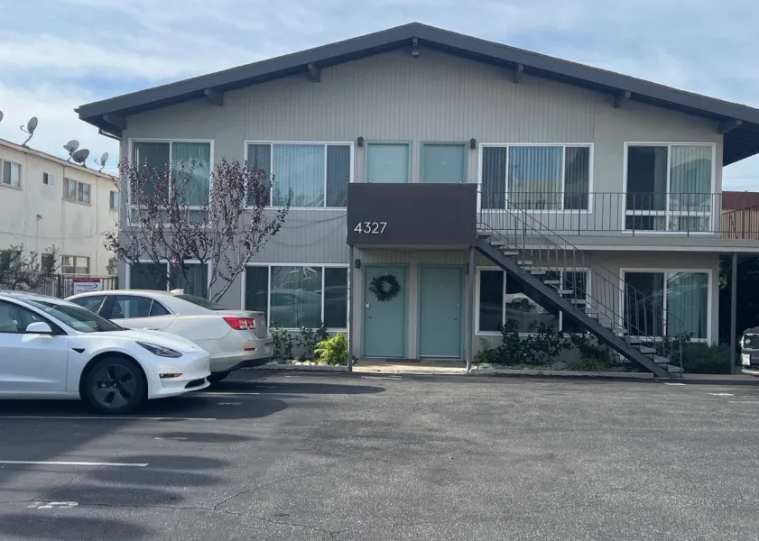 property for rent #1