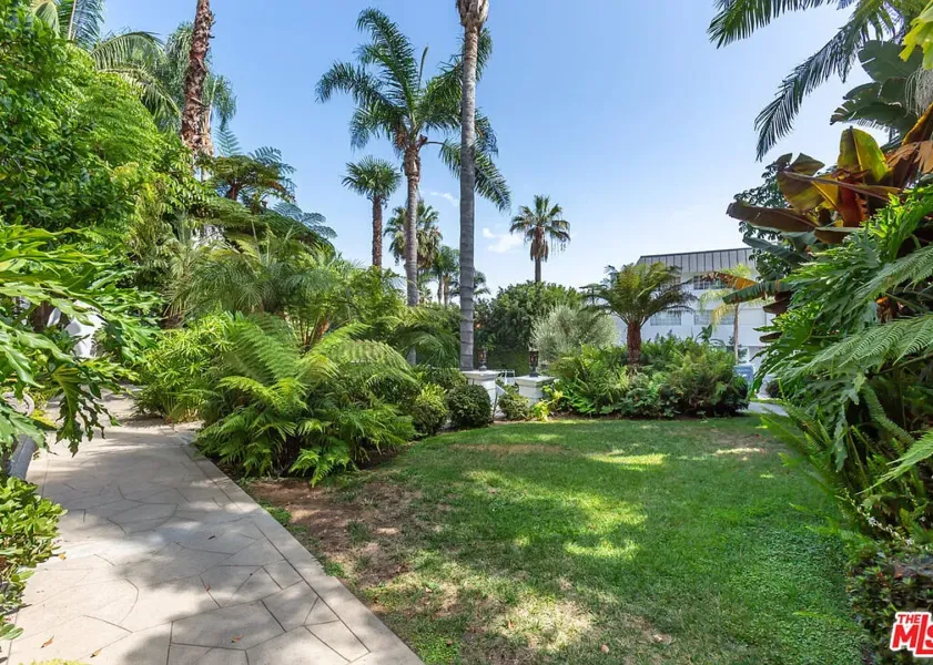 property for rent #1