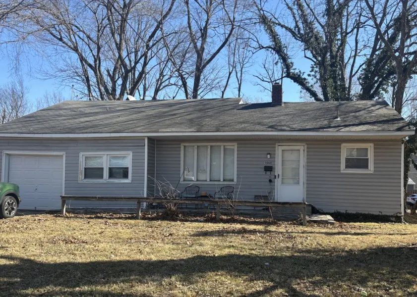 property for rent #1