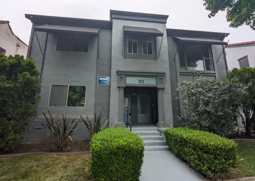 property for rent #1