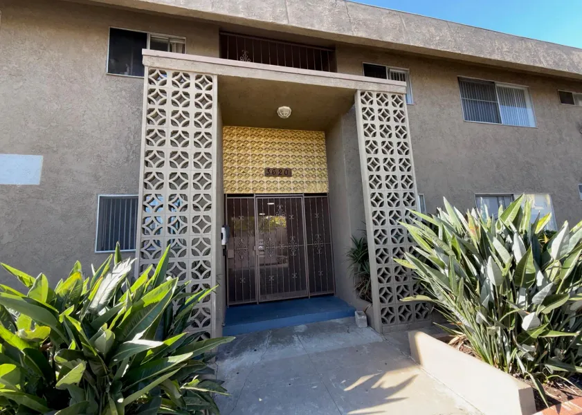 property for rent #1