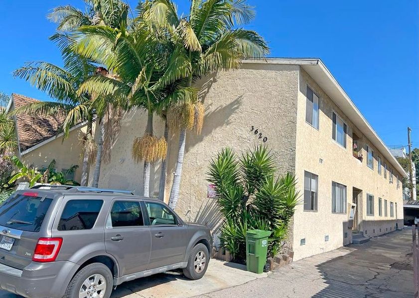 property for rent #1