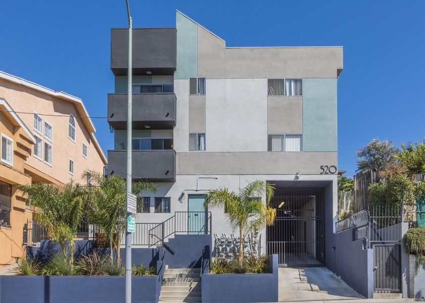 property for rent #1