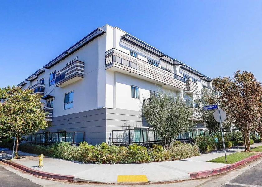 property for rent #1