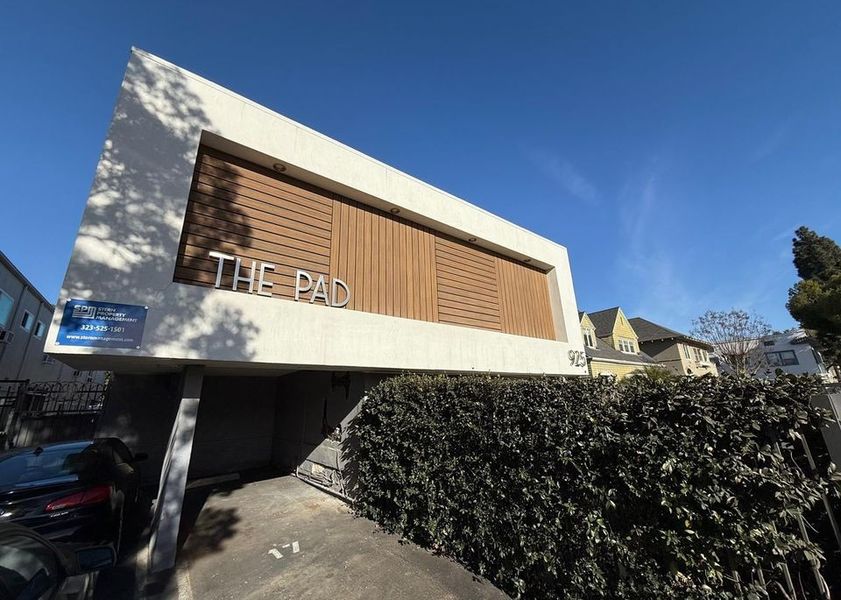 property for rent #1