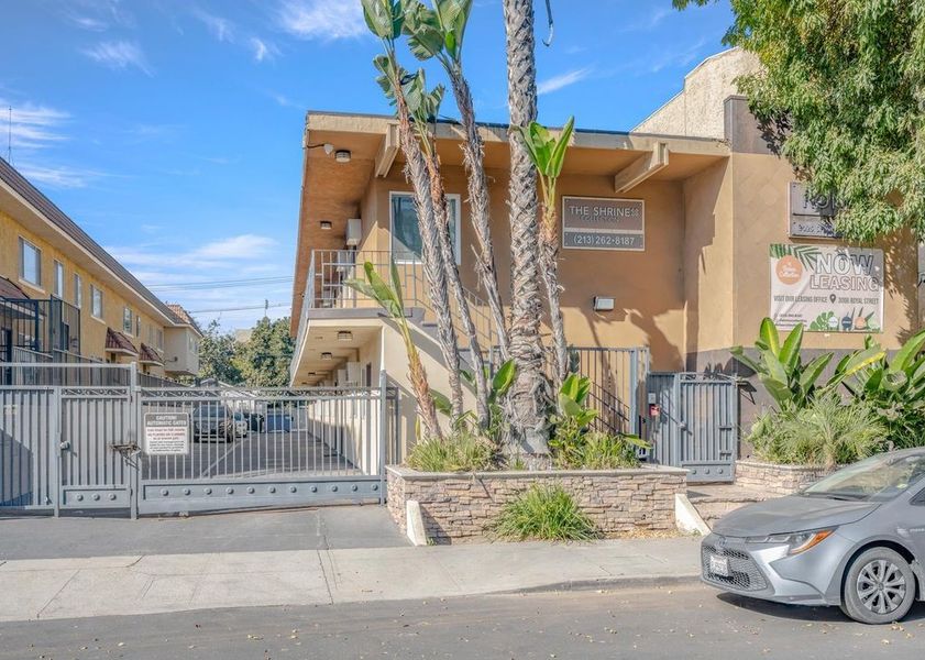 property for rent #1