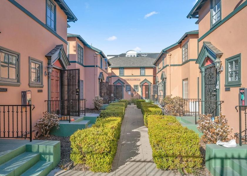 property for rent #1