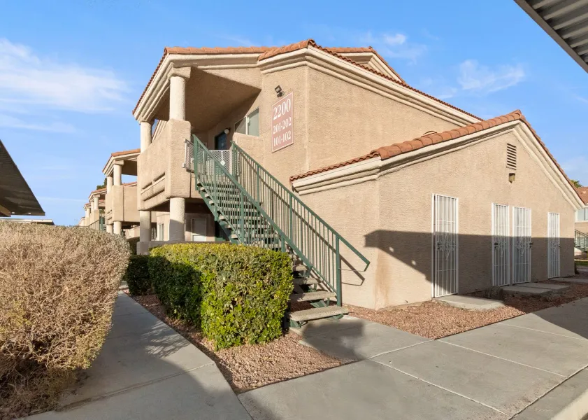 property for rent #1