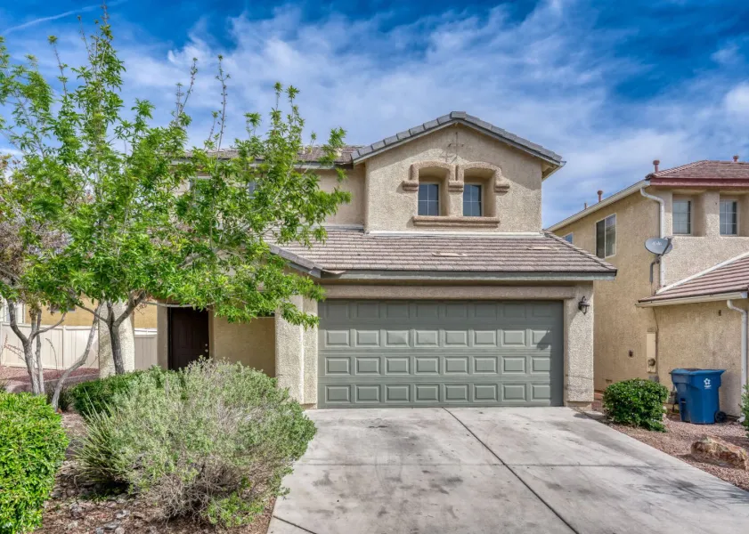 property for rent #1