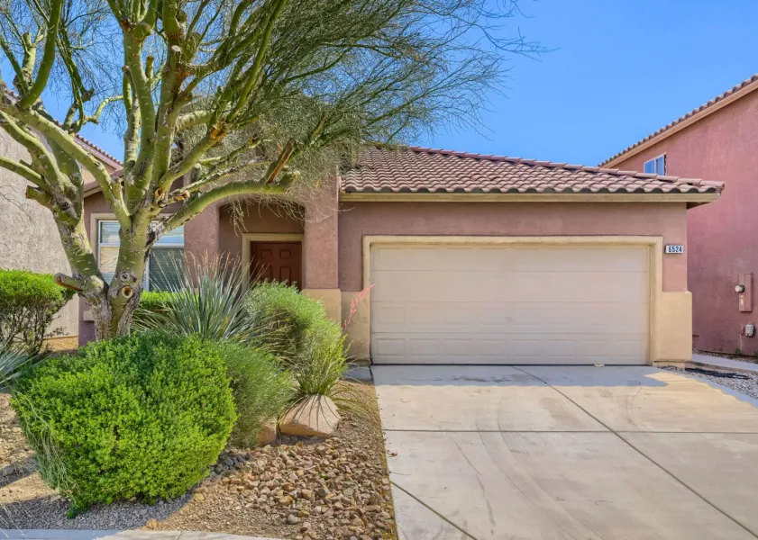 property for rent #1