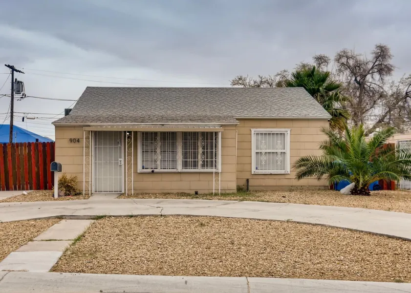 property for rent #1