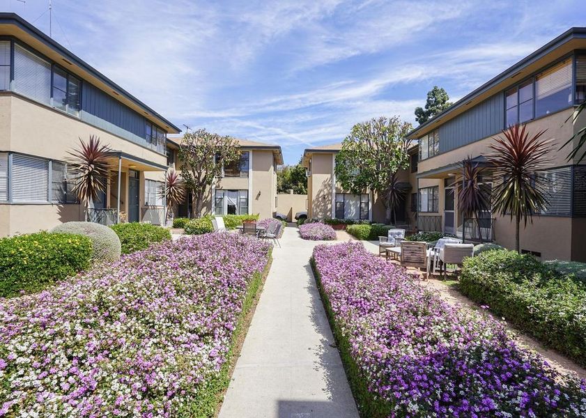 property for rent #1