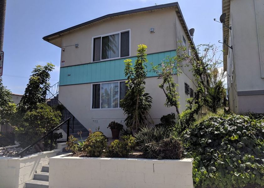 property for rent #1