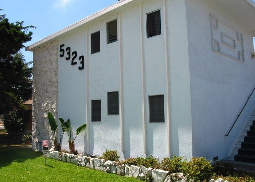 property for rent #1