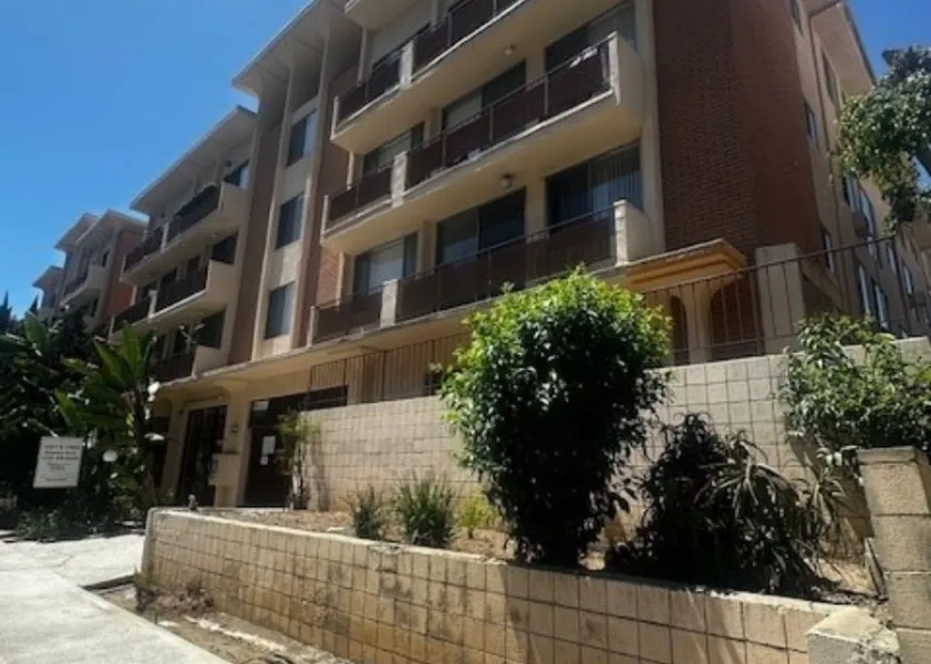 property for rent #1