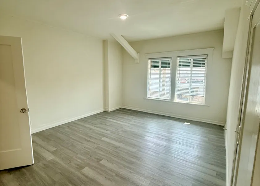 property for rent #1