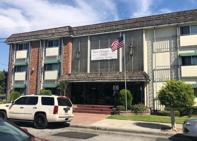 property for rent #1