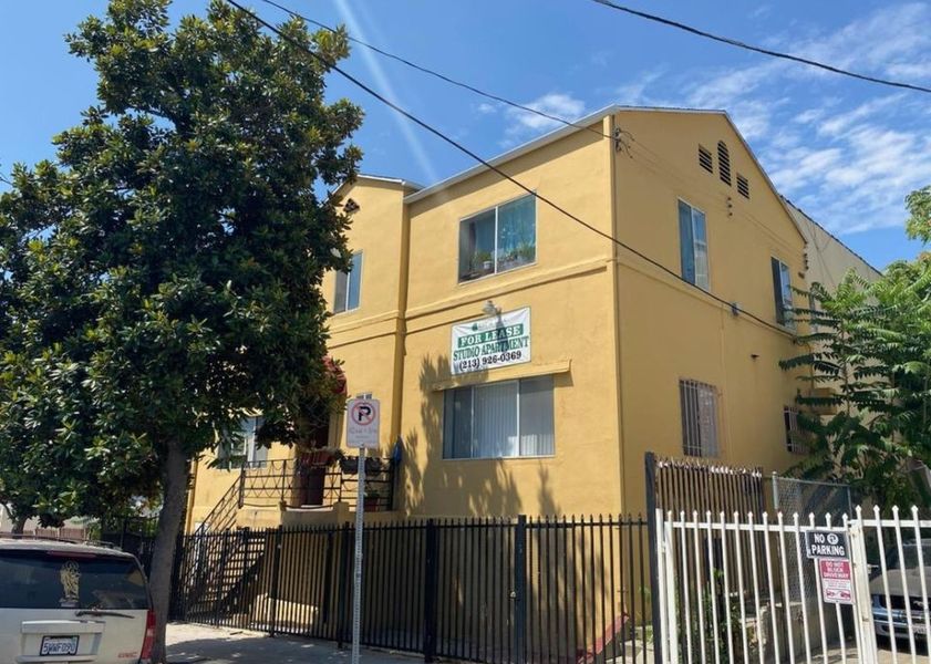 property for rent #1