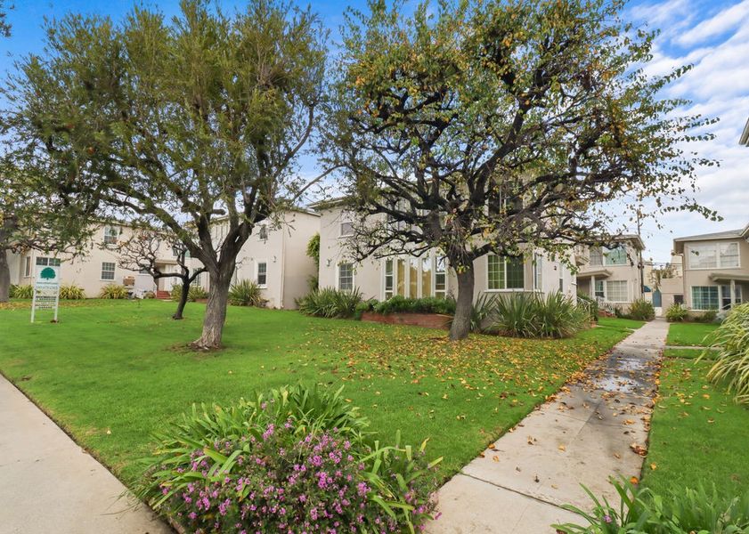 property for rent #1