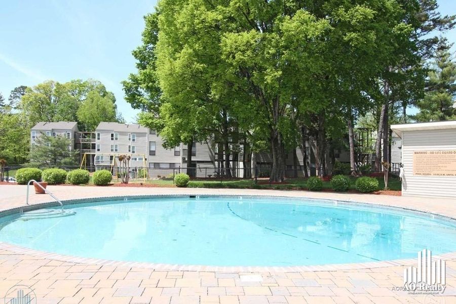 property for rent #5