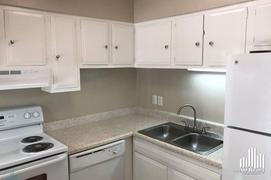 property for rent #1