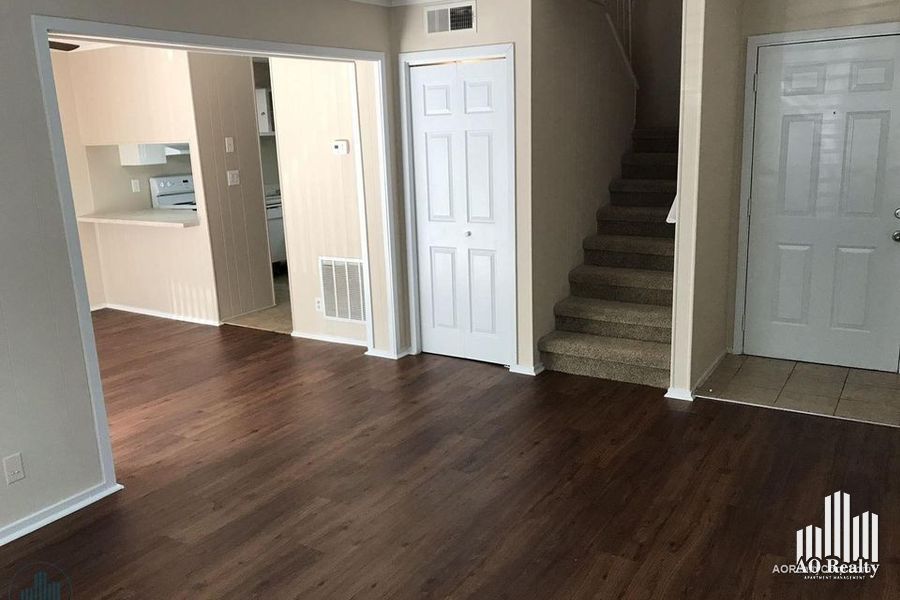 property for rent #4