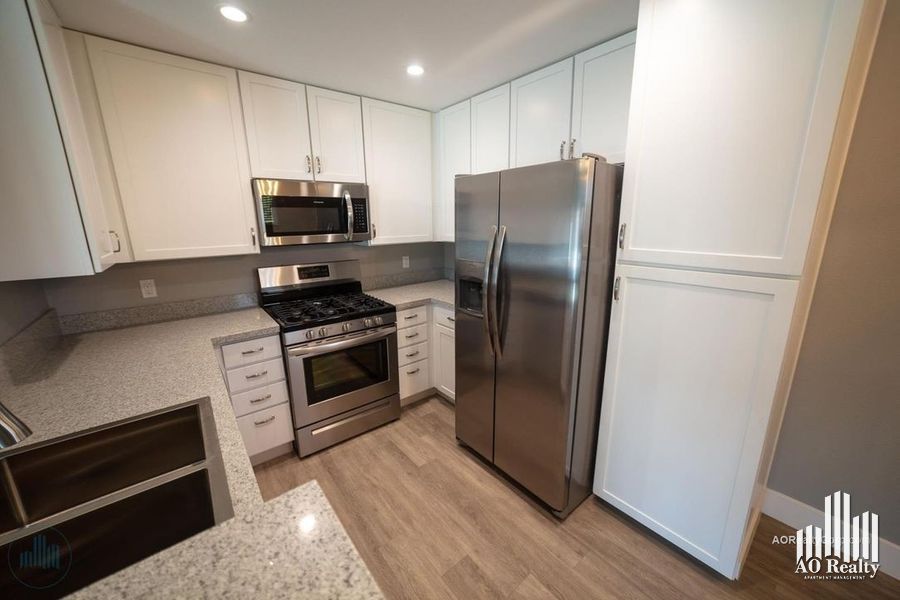 property for rent #7