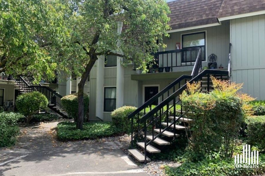 property for rent #6