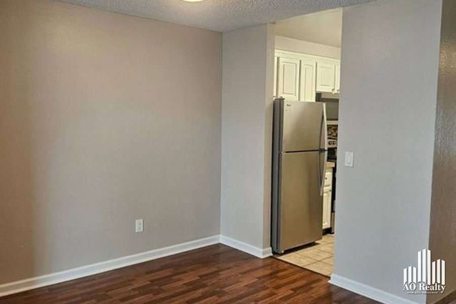 property for rent #1