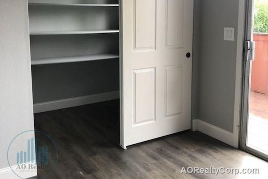 property for rent #4