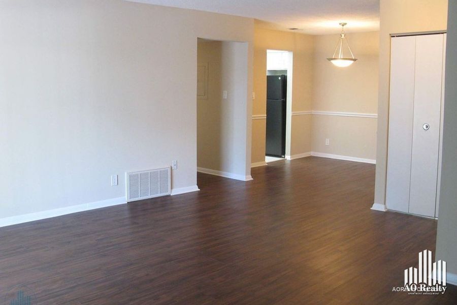 property for rent #5