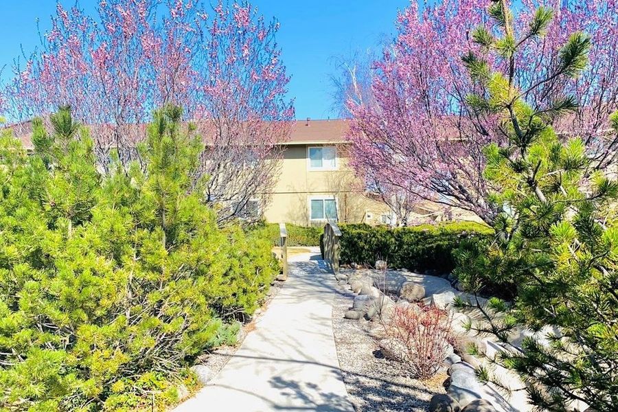 property for rent #6