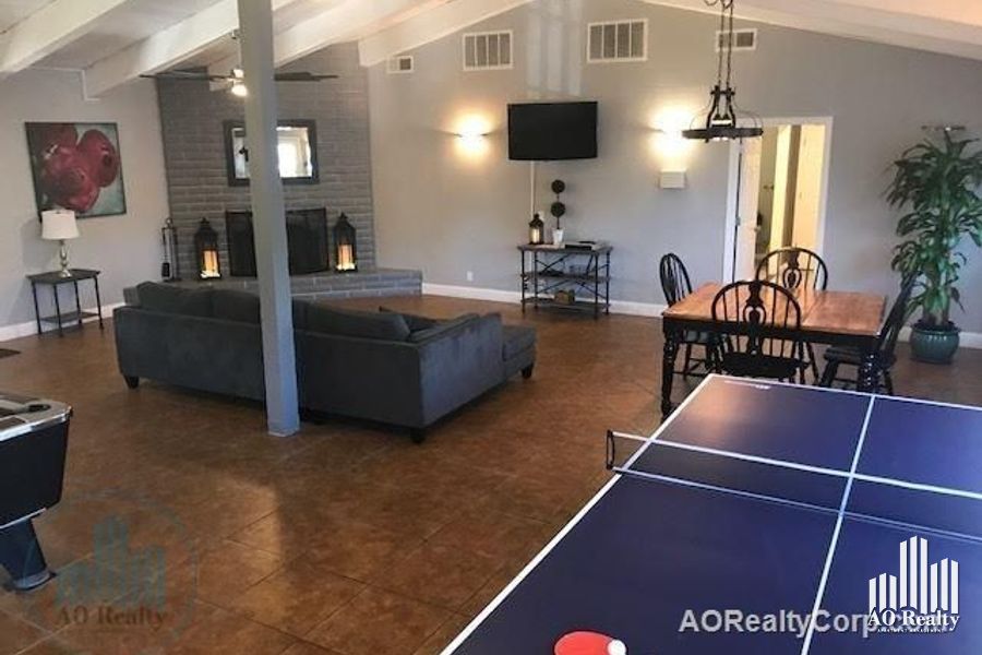 property for rent #1
