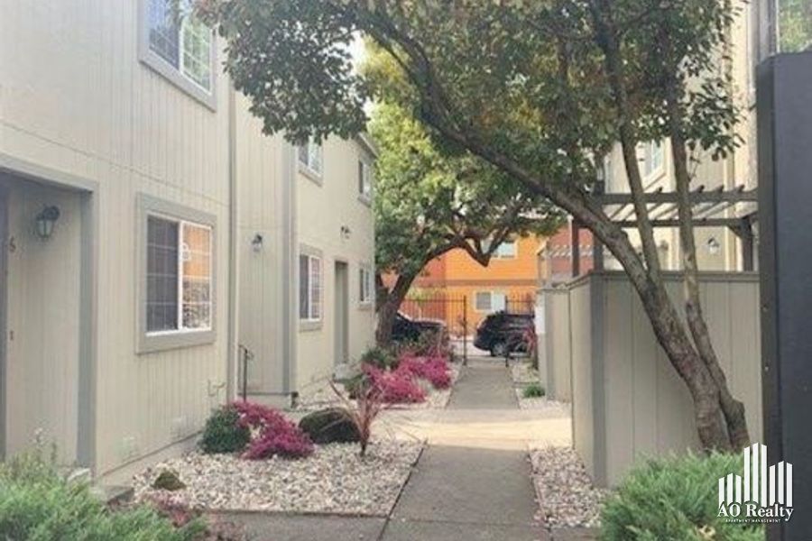 property for rent #3