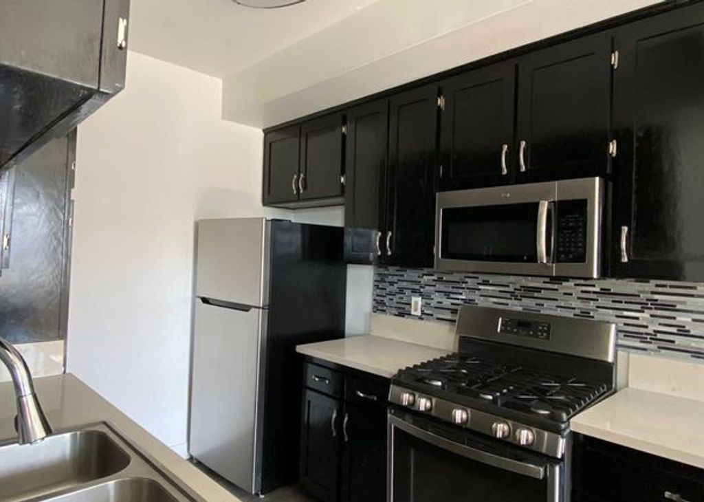 property for rent #1