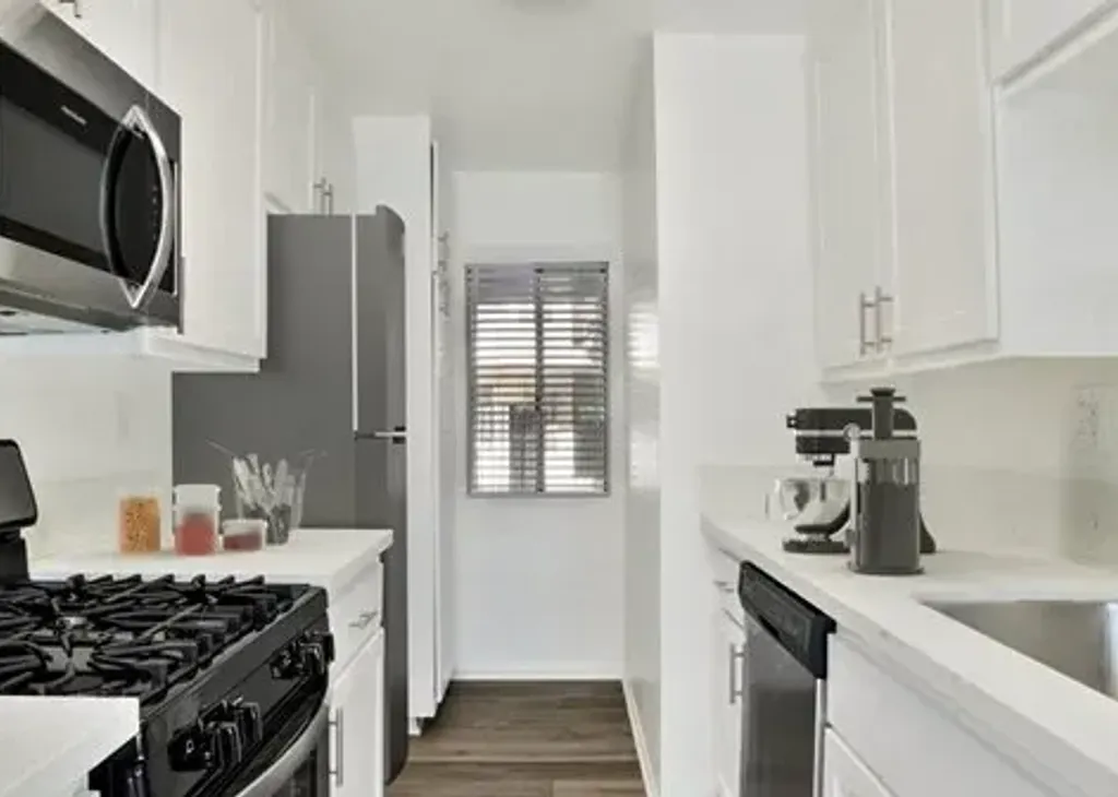 property for rent #1