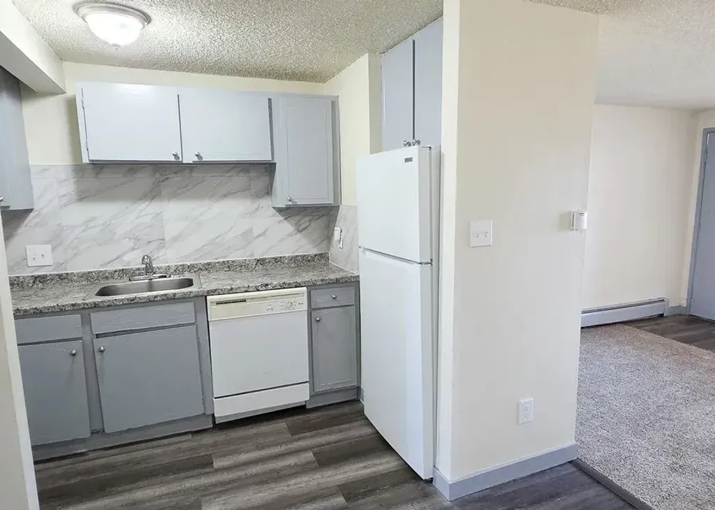 property for rent #1