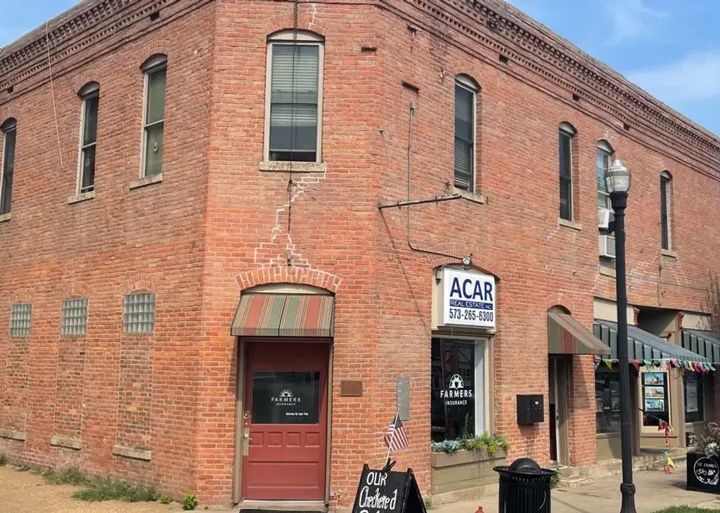 property for rent #1