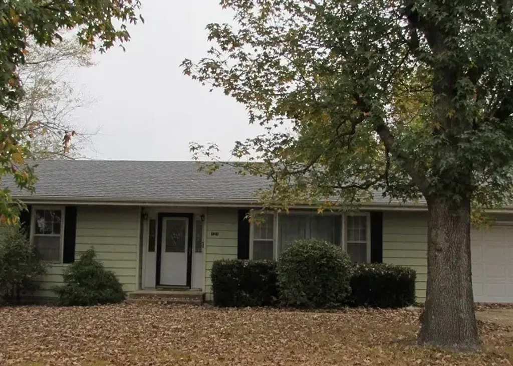 property for rent #1