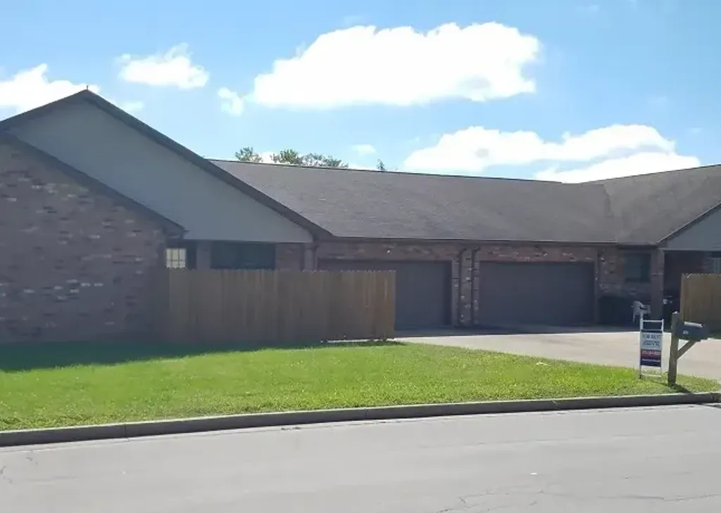 property for rent #1