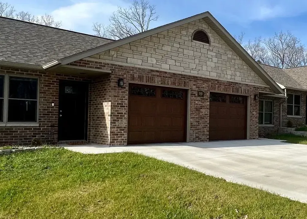 property for rent #1