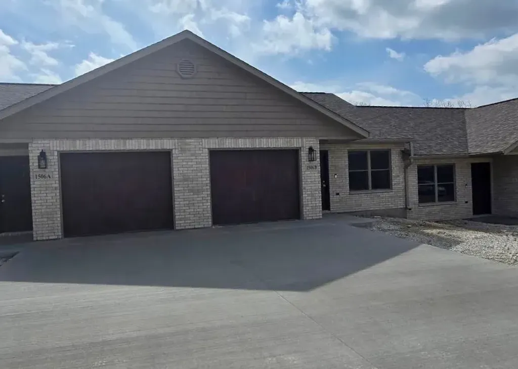 property for rent #1